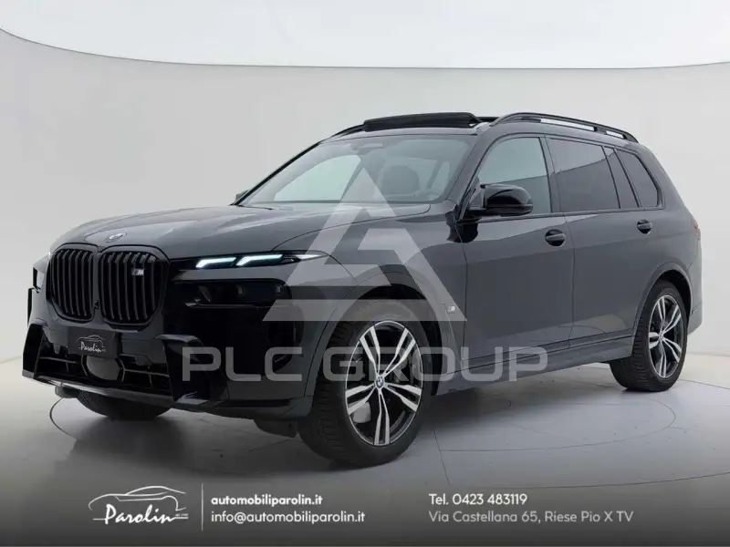 2023 BMW X7