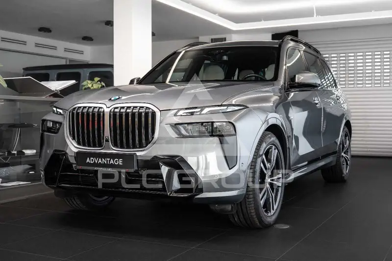 2023 BMW X7