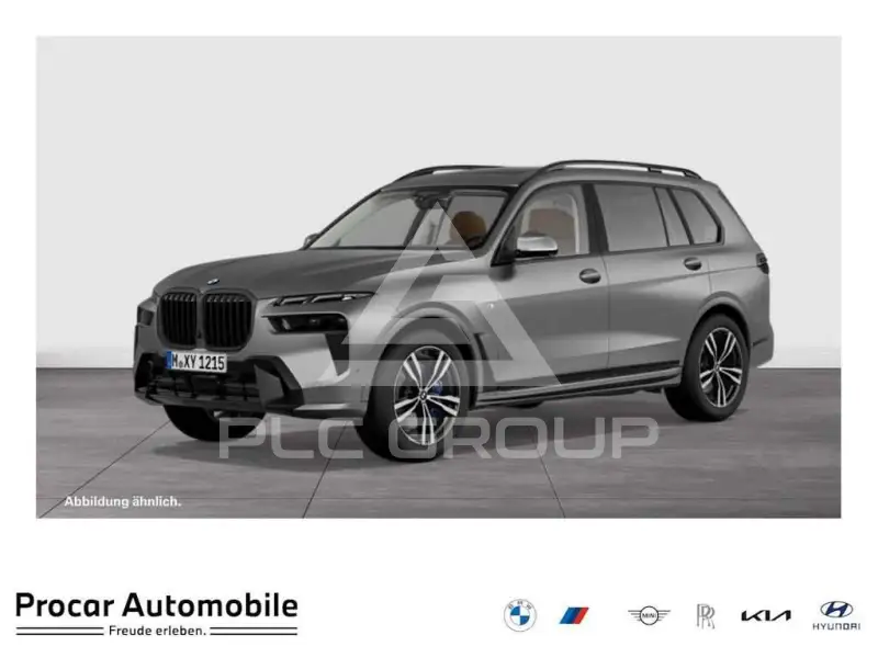 2023 BMW X7
