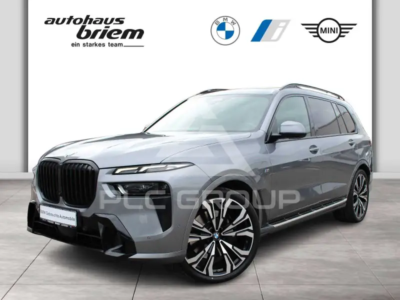 2023 BMW X7