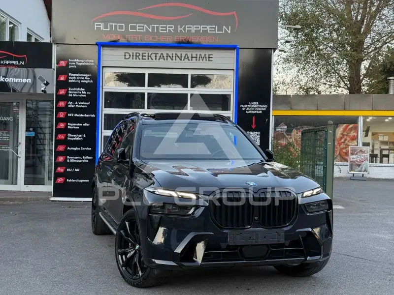 2023 BMW X7