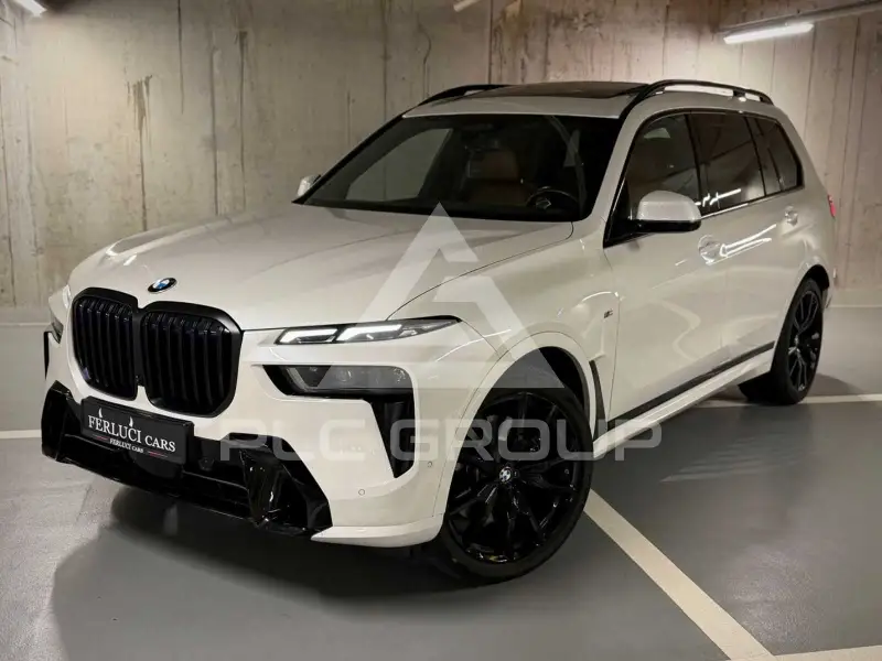 2023 BMW X7