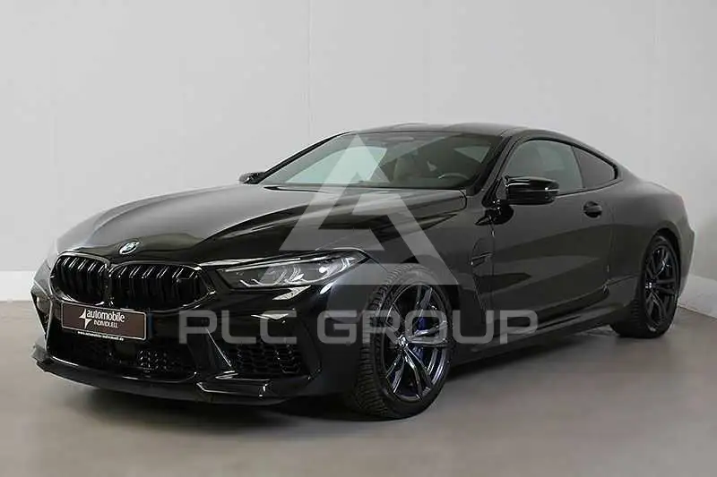 2023 BMW M8