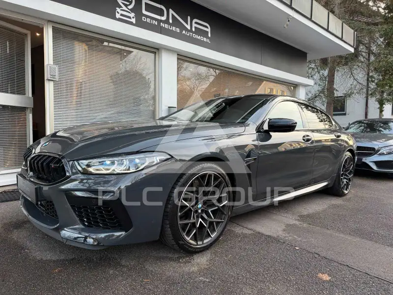 2023 BMW M8
