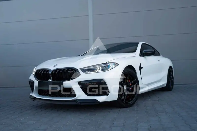 2023 BMW M8