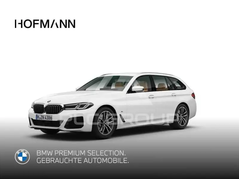 2023 BMW 520