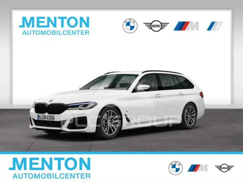 2023 BMW 520