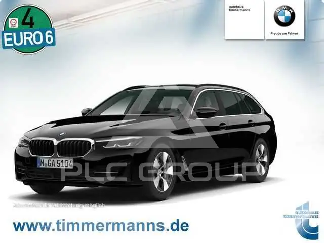 2023 BMW 520