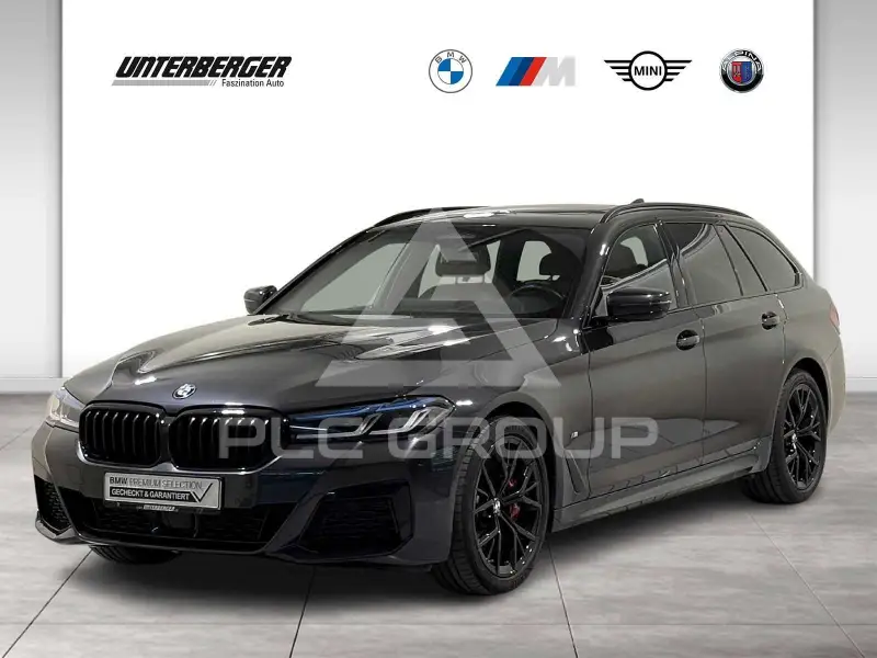 2023 BMW 520