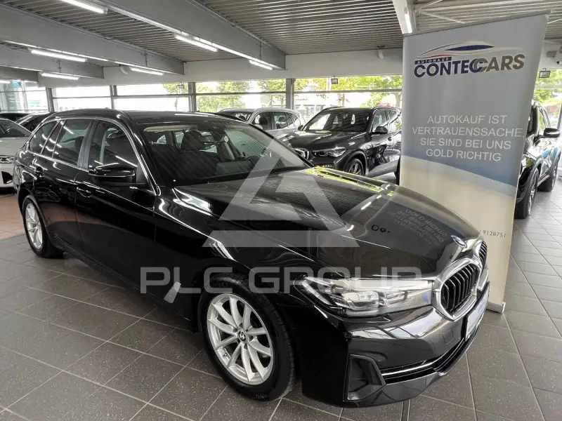 2023 BMW 520