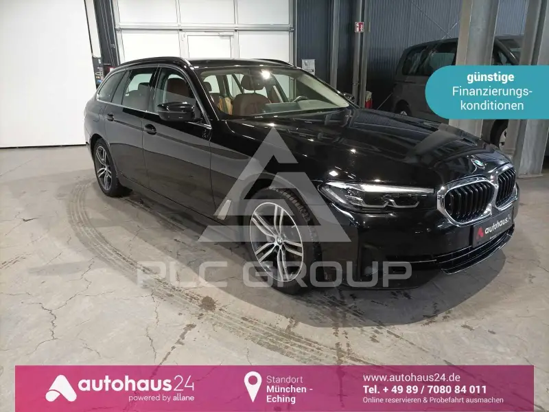 2023 BMW 520