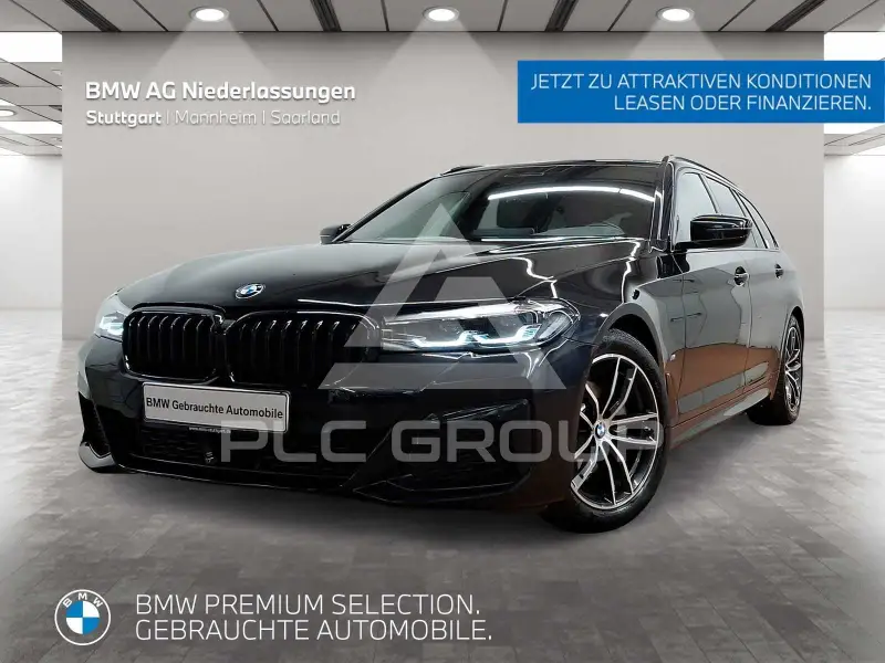 2023 BMW 520