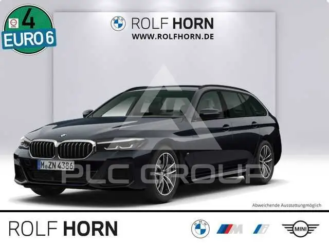 2023 BMW 520