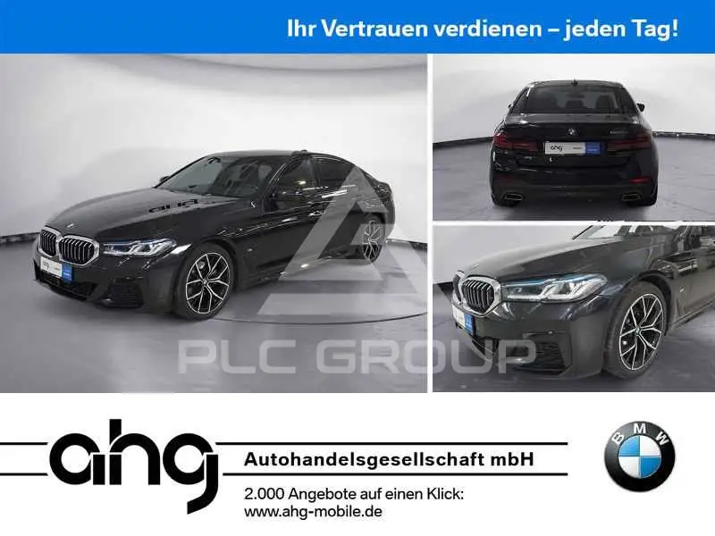 2023 BMW 520