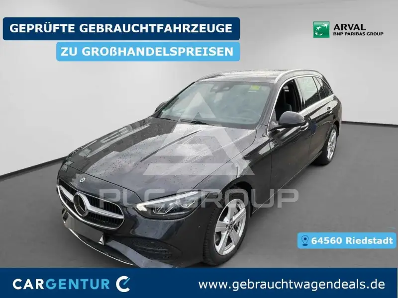 2023 BMW 520