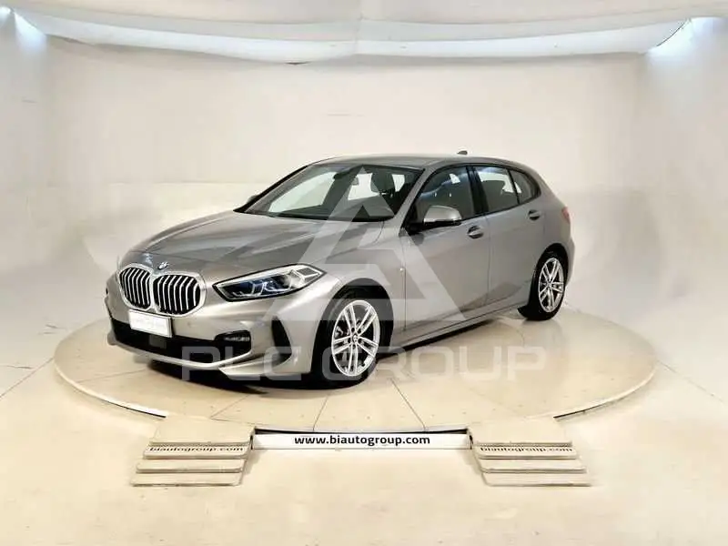 2023 BMW 116