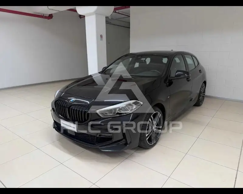 2023 BMW 116