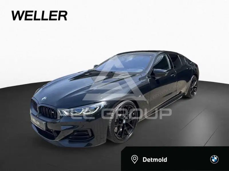 2023 BMW M8