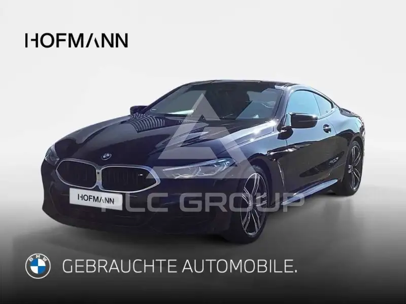 2023 BMW M8