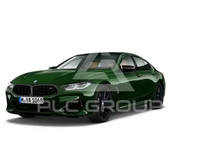 2023 BMW M8