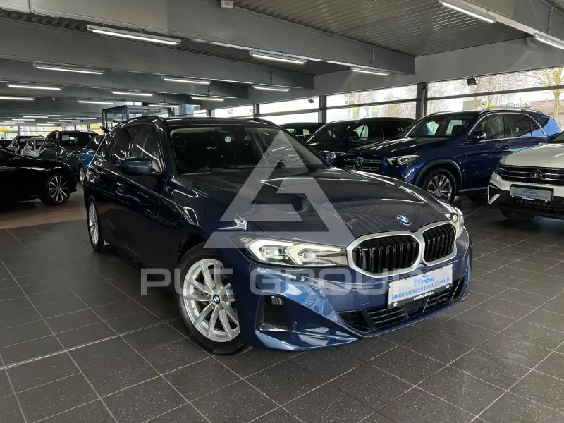 2023 BMW 318