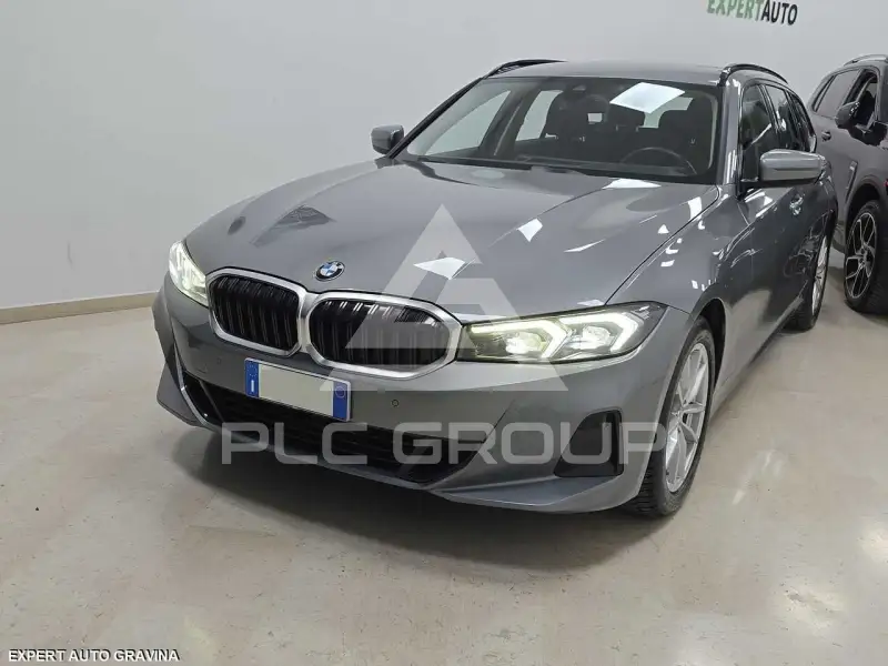 2023 BMW 318