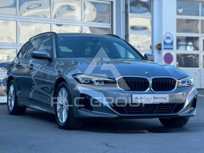 2023 BMW 318