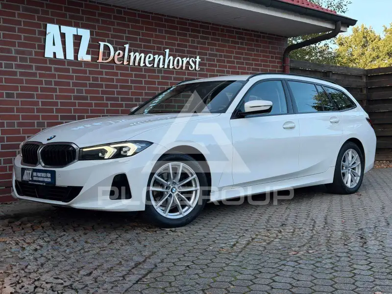 2023 BMW 318