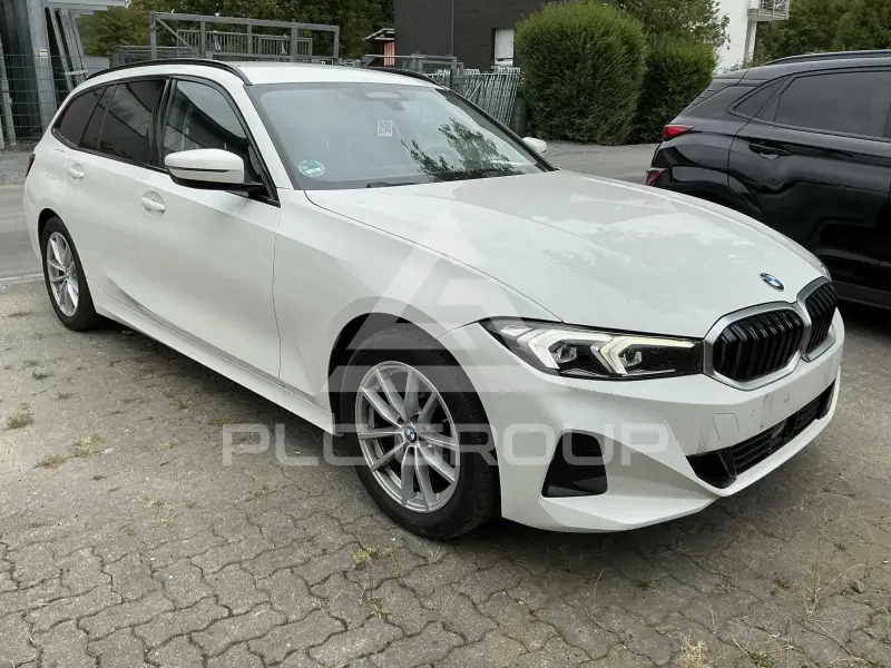 2023 BMW 318