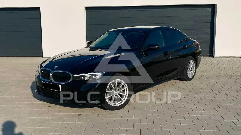2023 BMW 318