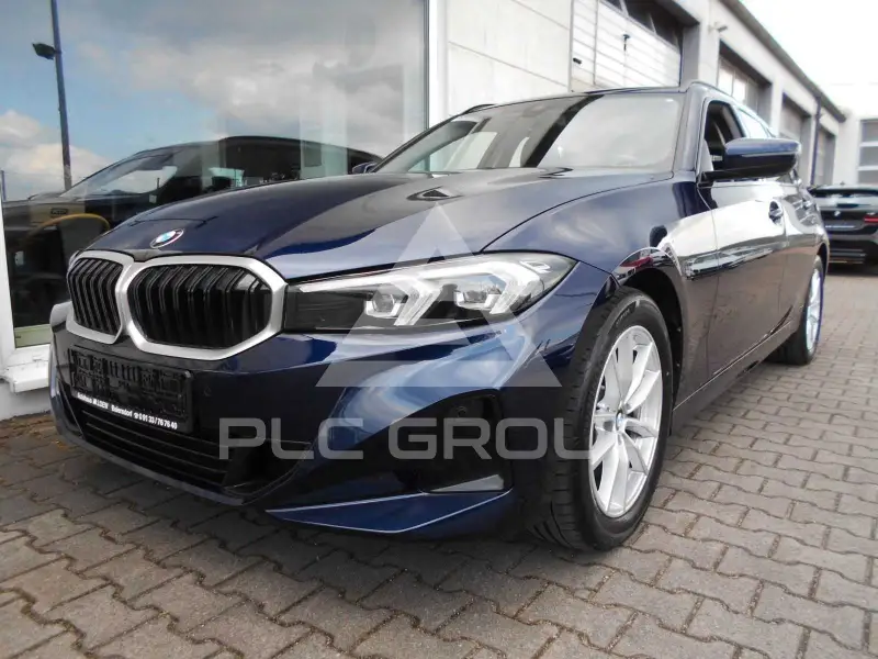 2023 BMW 318