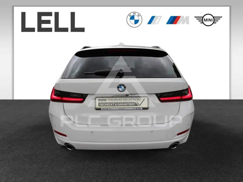 2023 BMW 318