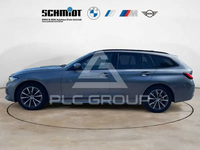 2023 BMW 318