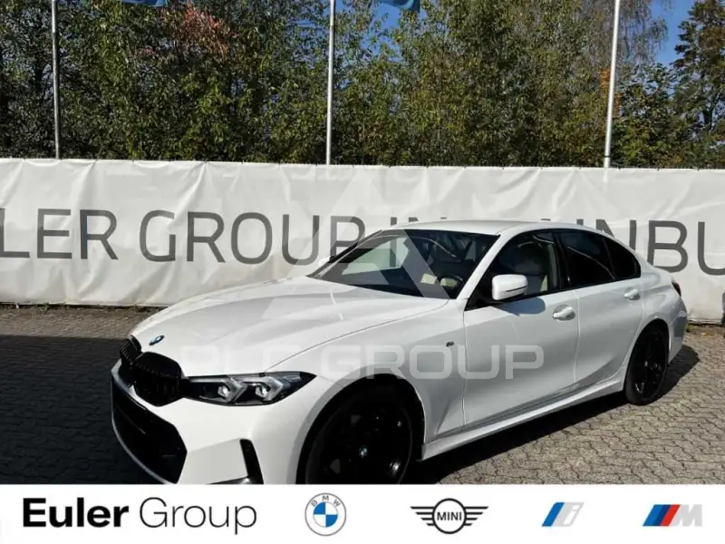 2023 BMW 318
