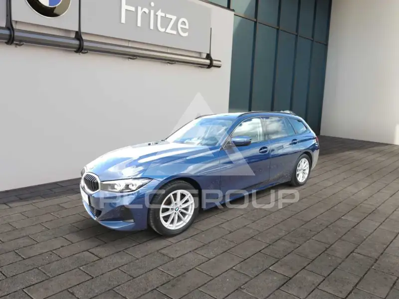 2023 BMW 318