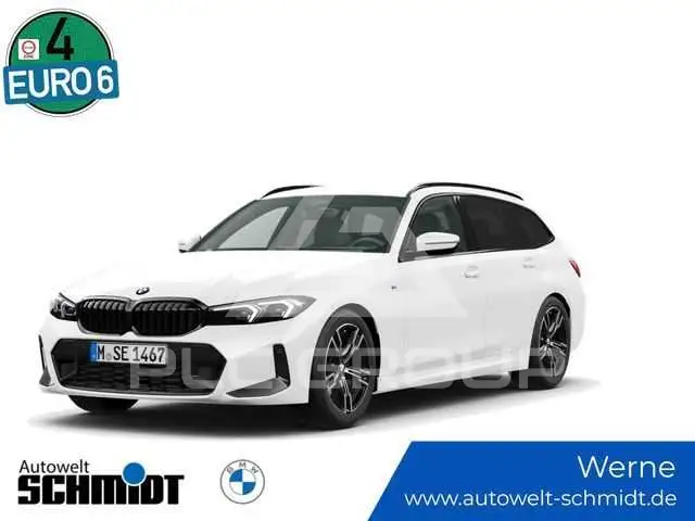 2023 BMW 318