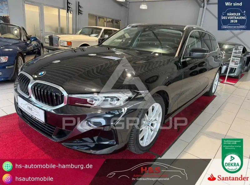 2023 BMW 318