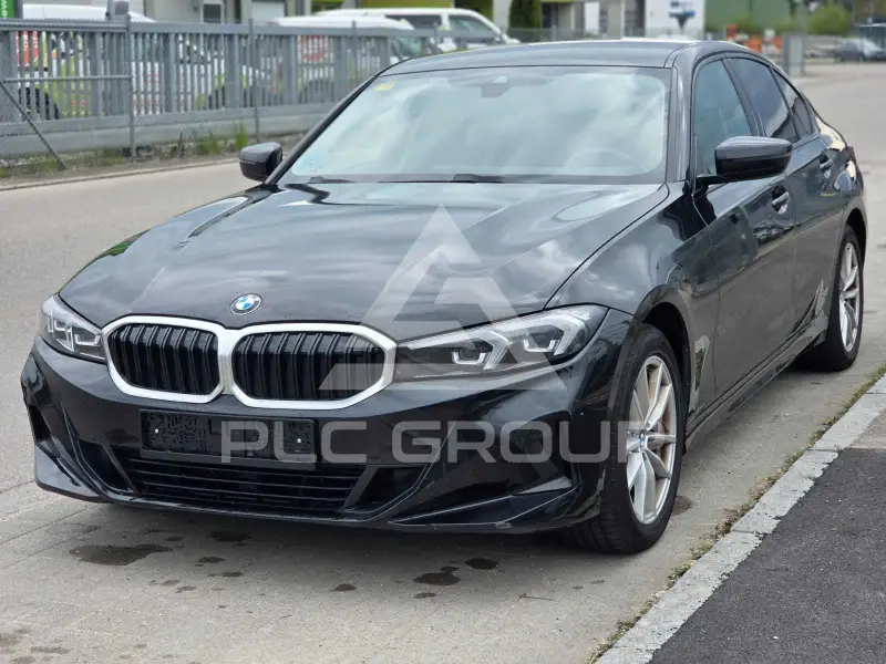 2023 BMW 318