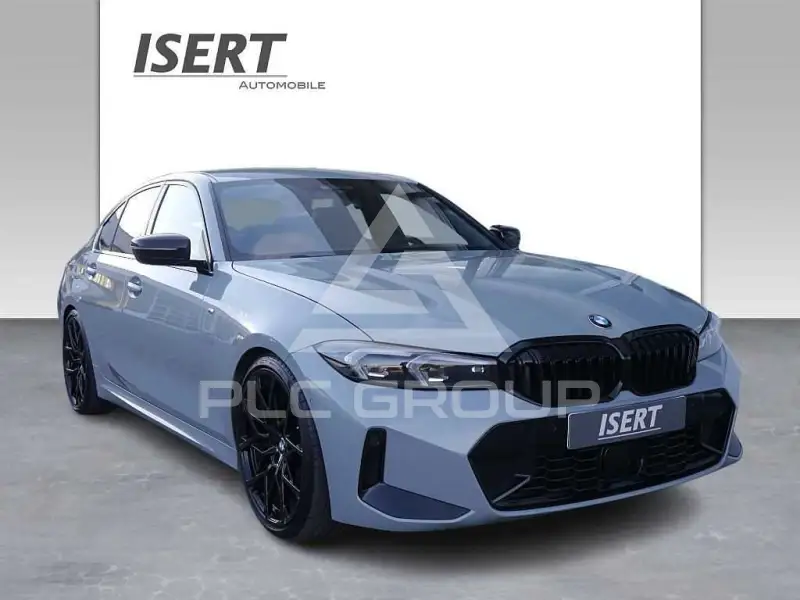 2023 BMW 318