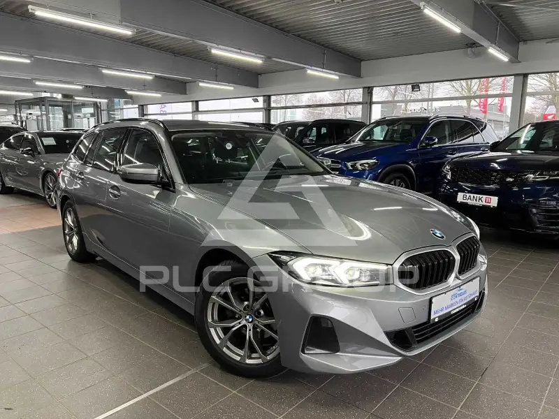 2023 BMW 318