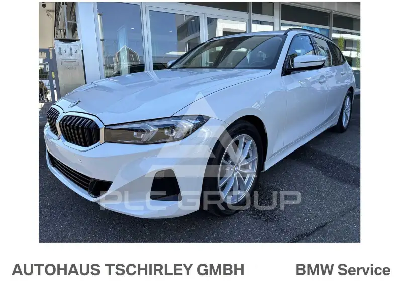 2023 BMW 318
