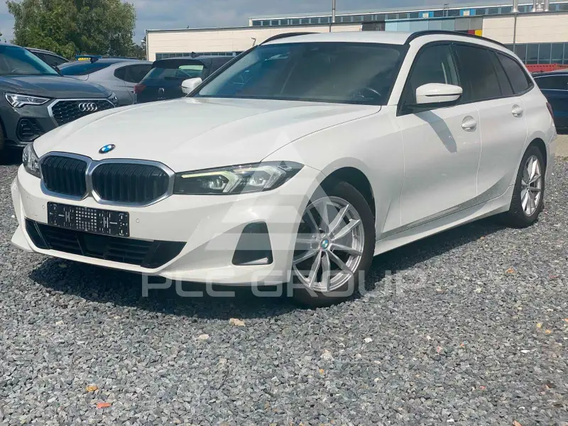2023 BMW 318