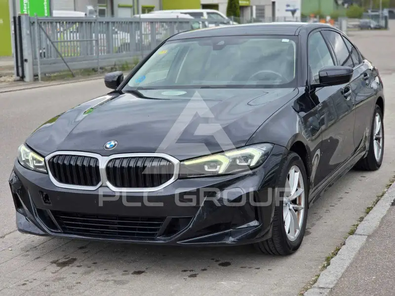 2023 BMW 318