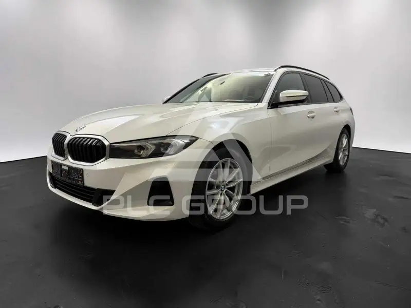 2023 BMW 318