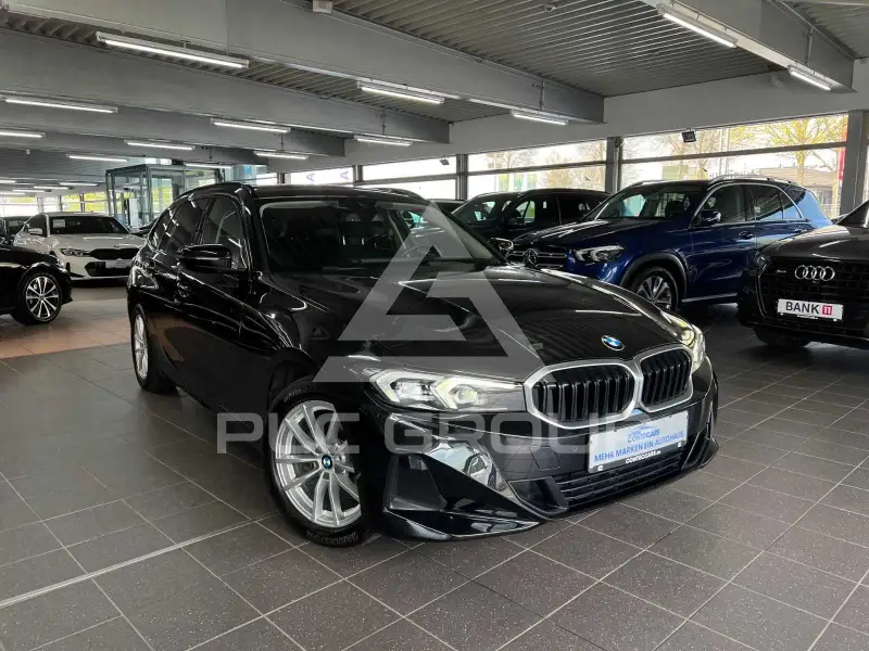 2023 BMW 318