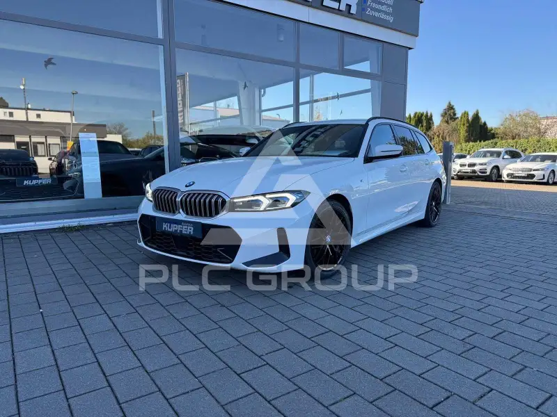 2023 BMW 318