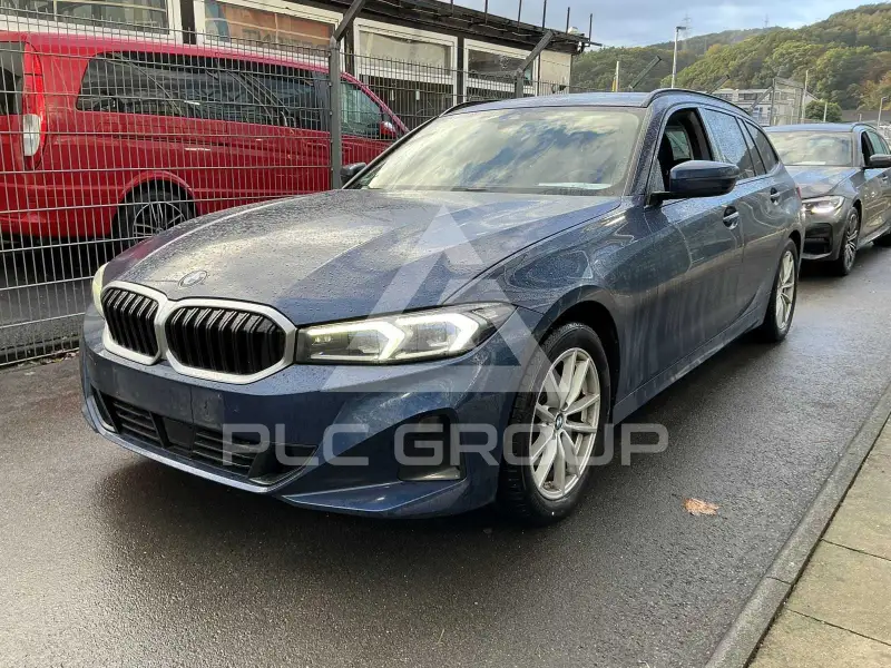 2023 BMW 318