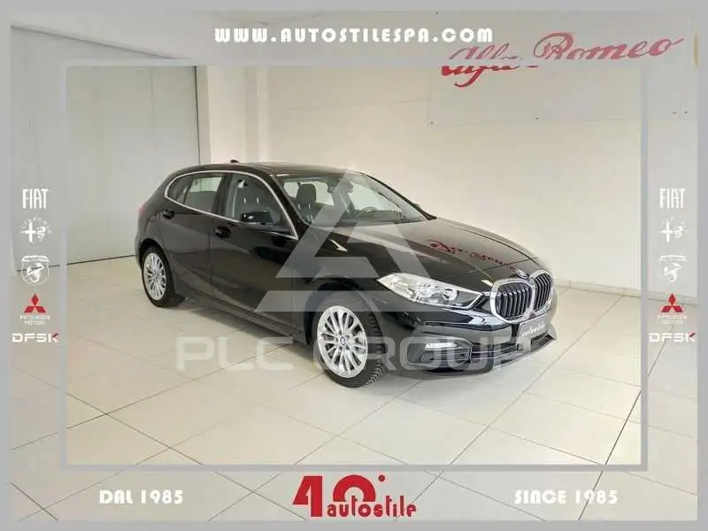 2023 BMW 118