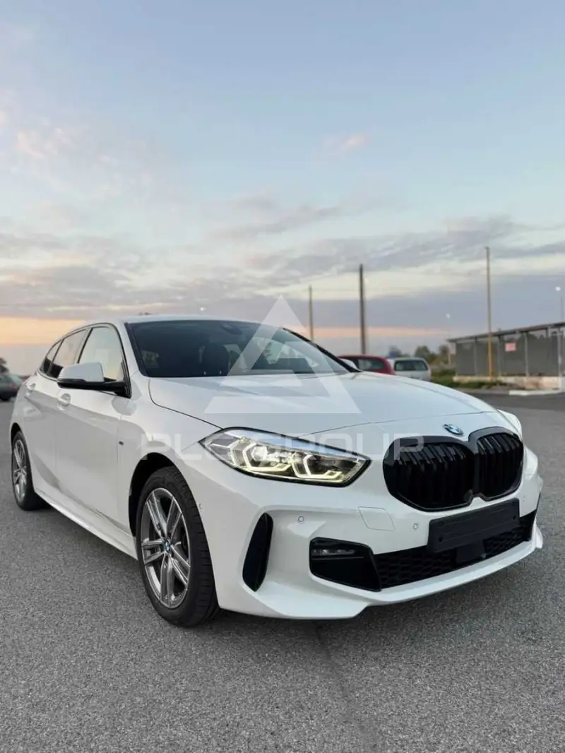 2023 BMW 118