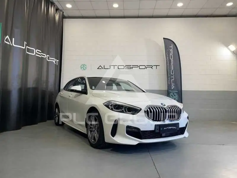 2024 BMW 118